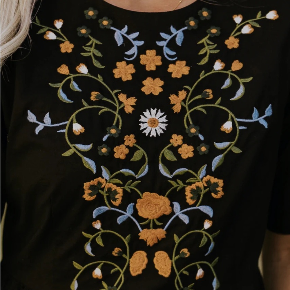 Roolee Moira Embroidered Black Dress Size XL - Picture 2 of 4